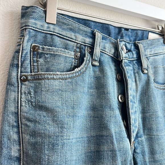 Rag & bone Fit 1 Low-Rise Fire Island Extra Slim Fit Light Indigo Jeans - Picture 9 of 16